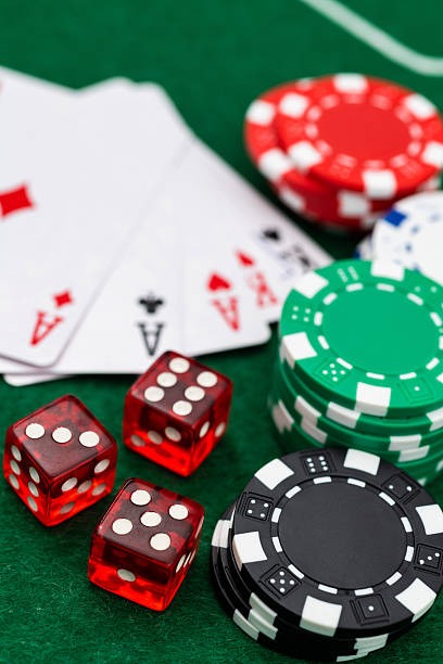 Monopoly Live game session with live dealer on mari wd platform